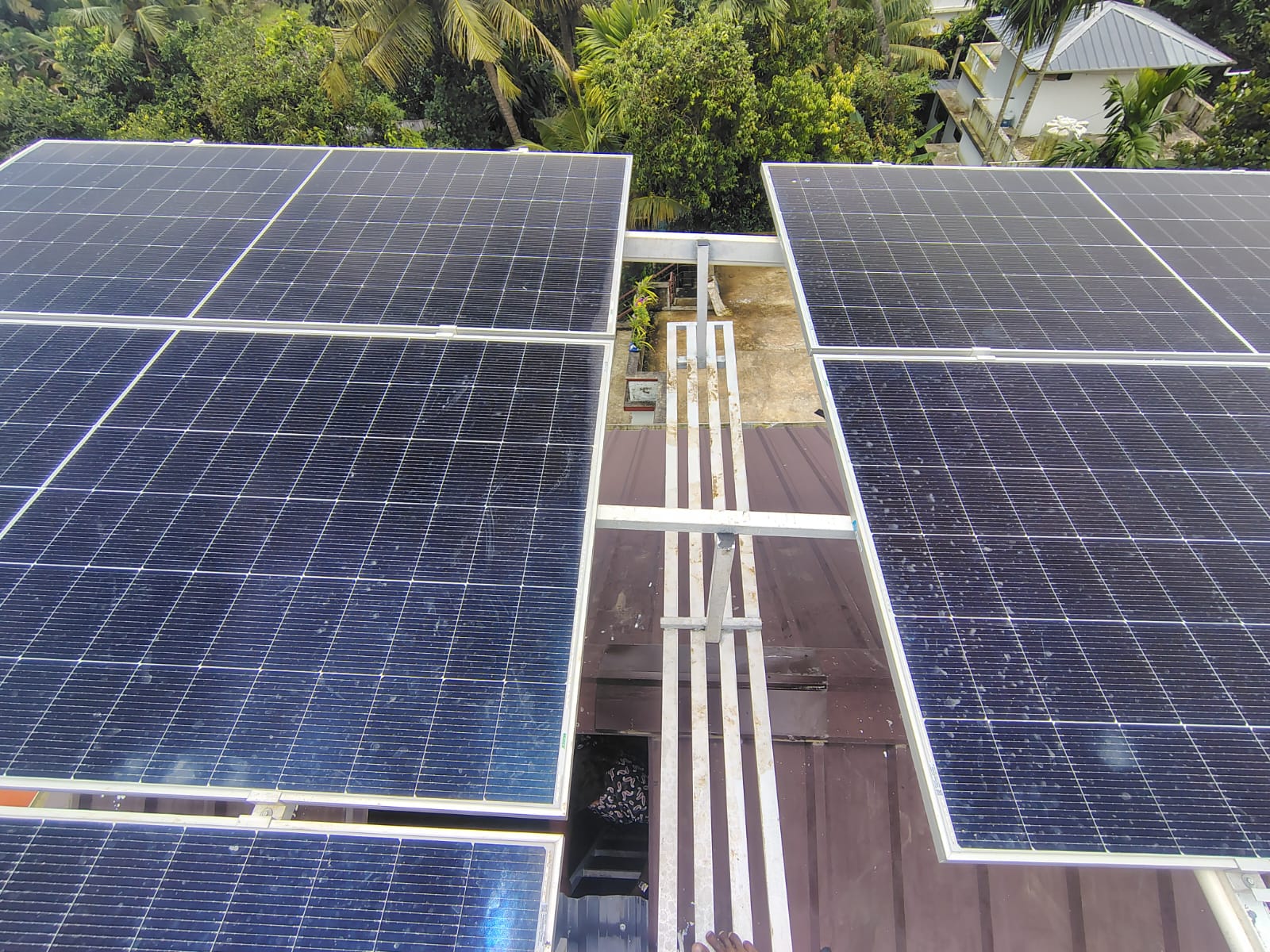 Dinhar V.R. – 4 kW solar installation in Eroor